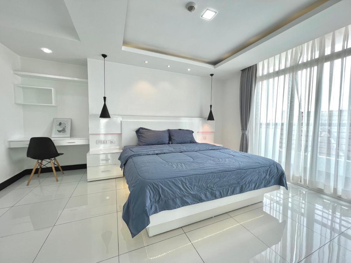 Pth Residence Phnom Penh Esterno foto