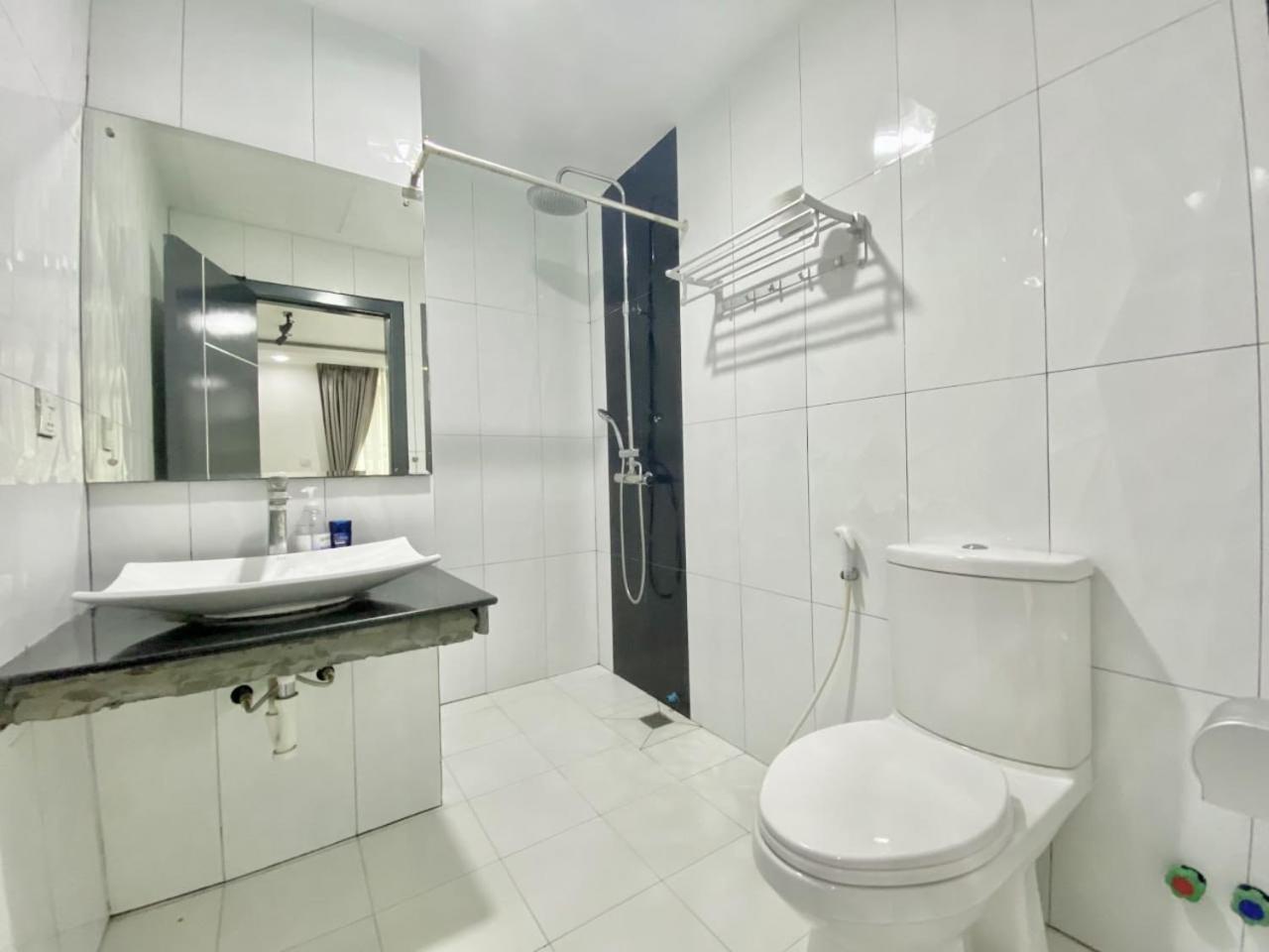 Pth Residence Phnom Penh Esterno foto